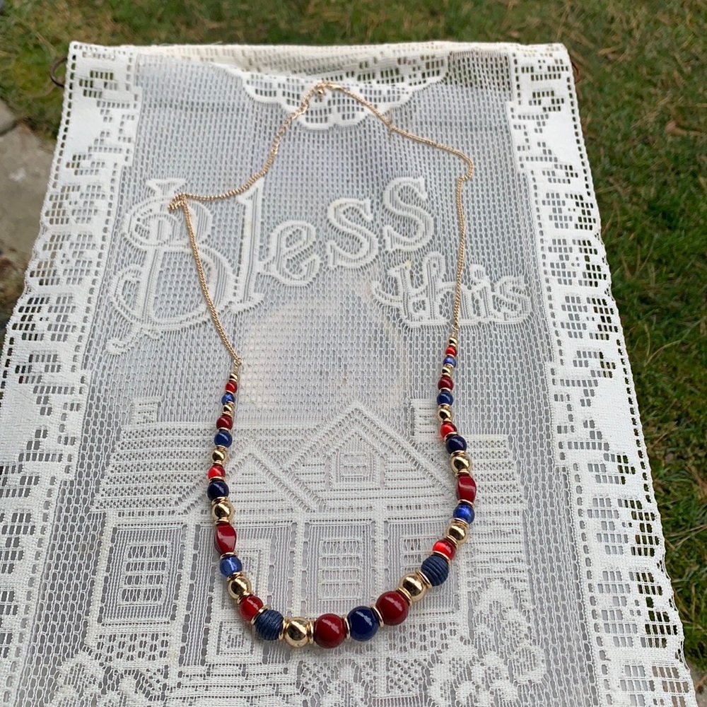 Necklace Gold Toned Pre Owned
